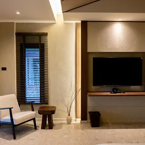 https://ayara-villas.khao-lakhotels.com
