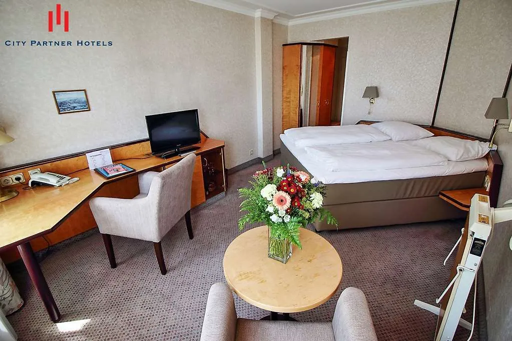 Hotel Senator Hamburgo 4*,